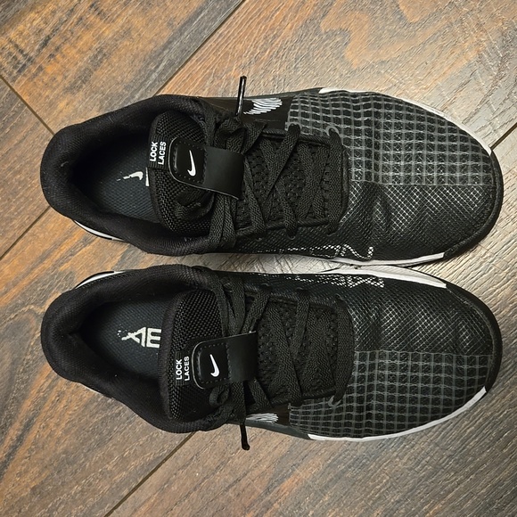 Nike Black Metcon 8, Women's Size 6 - Picture 2 of 7